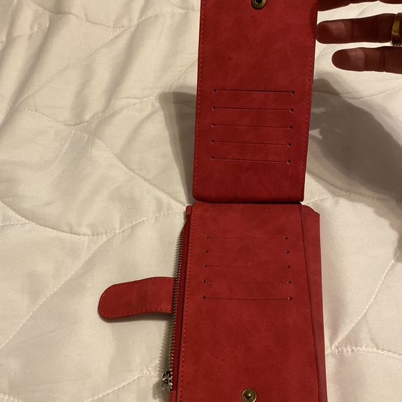 NWOT CaseMe Wallet - Picture 5 of 10